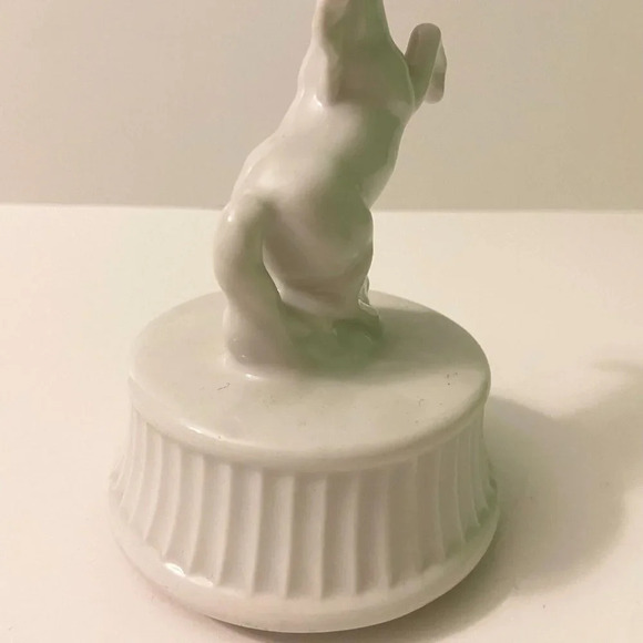 Vintage Otagiri Unicorn Rotating Music Box As Time Goes By 5 Inch Tall Figurine - Picture 8 of 16